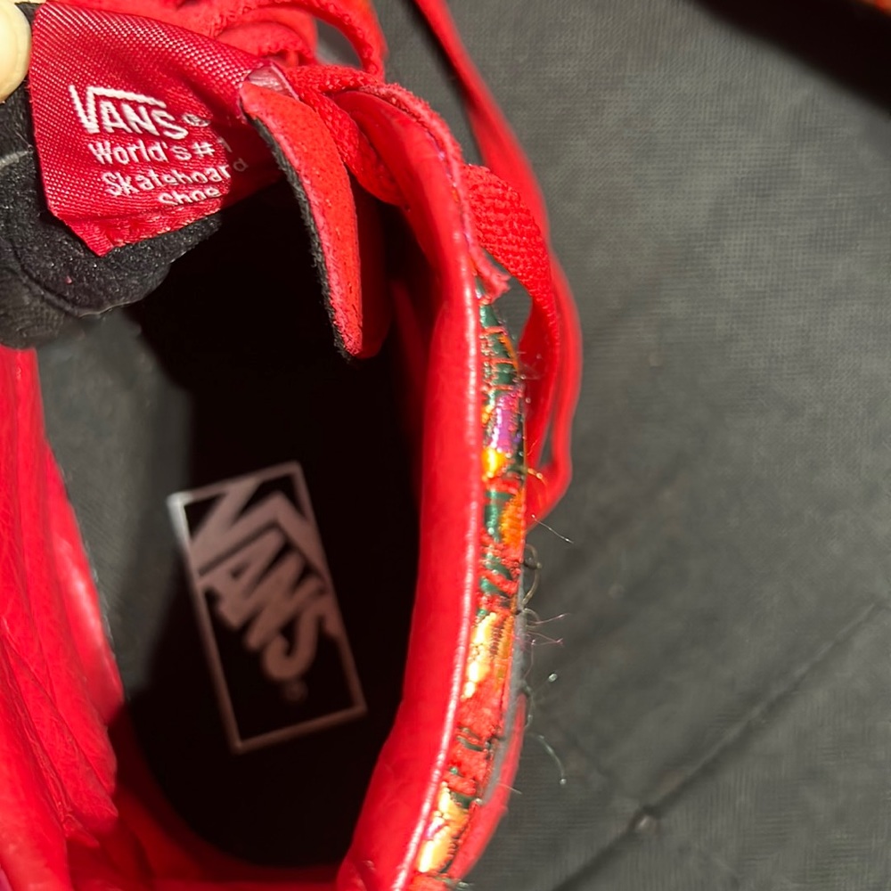 Van’s Red Chinese New Year 🧧 Unisex Shoes Women 8.5 Men 7 - Picture 4 of 9